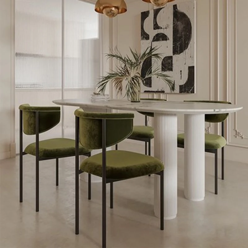 كرسي طعام فاخر بتصميم عصري وقد - مراجعة Office Tech Room وسعره